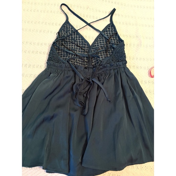 New Gigio sz medium satin camisole top lace bodice Deep V Party Blouse Aqua/blue - Picture 5 of 7